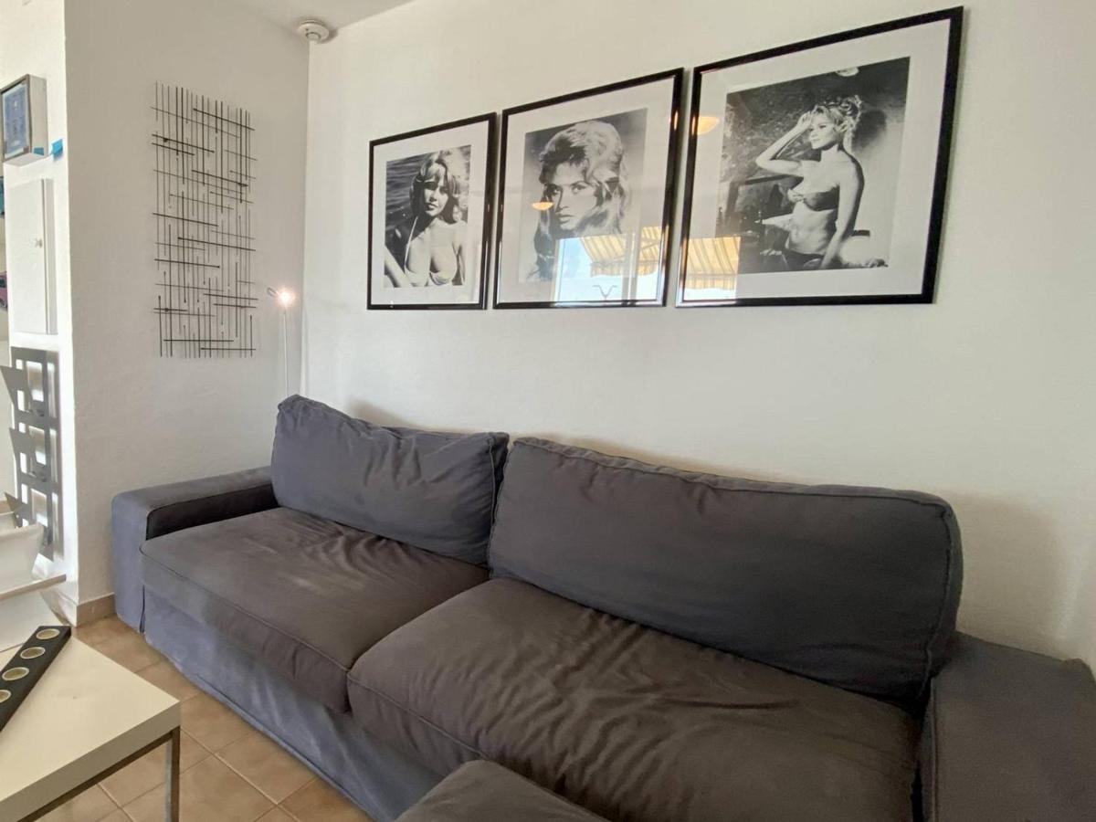 Superbe Apt 2P Front De Mer Pour 4 Pers Avec Terrasse - Cavalaire-Sur-Mer - Fr-1-226B-162 Екстериор снимка