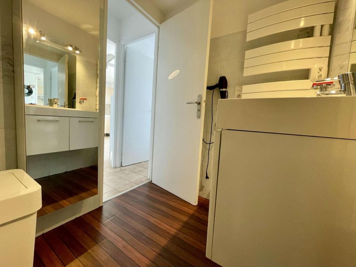 Superbe Apt 2P Front De Mer Pour 4 Pers Avec Terrasse - Cavalaire-Sur-Mer - Fr-1-226B-162 Екстериор снимка